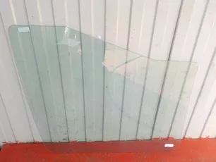 MANS0005 KMK GLASS Стекло двери левое