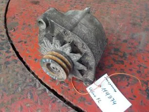 1089861 VOLVO Генератор