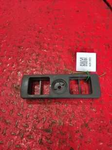 8191679 VOLVO Накладка торпедо
