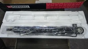 M4726008 MARSHALL Цилиндр подъёма кабины