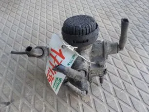 5021134114 RENAULT Клапан ускорительный