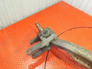 9423320701 MERCEDES Кулак поворотный левый