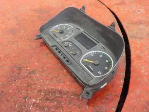 54468621 MERCEDES Панель приборов