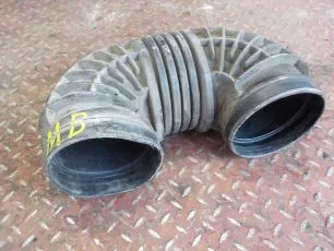 9405281982 MERCEDES Воздуховод