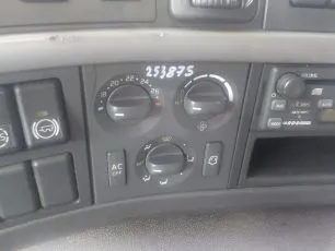 20516480 VOLVO Блок управления отопителя
