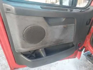 20584944 VOLVO Обшивка двери