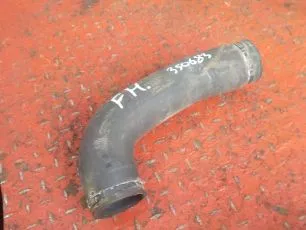 21258220 VOLVO Патрубок водяной