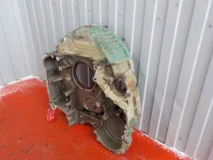 21515910 VOLVO Кожух маховика