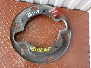 42536145 IVECO Пыльник тормозного барабана