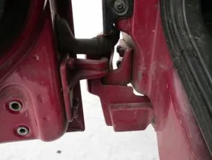 81626906063 MAN Петля двери нижняя левая