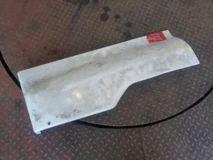 5010623009 RENAULT Крышка бардачка