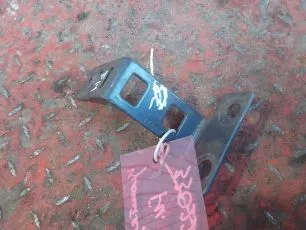 22040099 VOLVO Кронштейн трубок