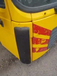 81624102224 MAN Угол кабины правый