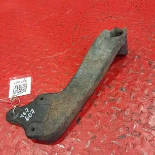 9406661131 MERCEDES Кронштейн подножки
