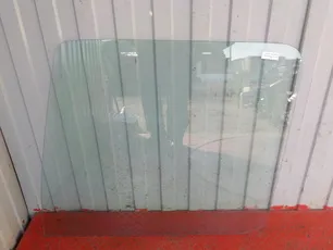 MERS0046 KMK GLASS Стекло двери левое