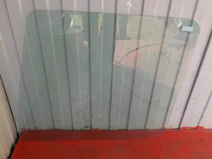 MERS0047 KMK GLASS Стекло двери правое