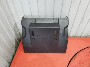 M3140933 MARSHALL Крыло заднее / передняя часть