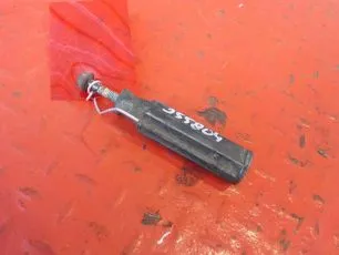 1676465 VOLVO Кронштейн диффузора