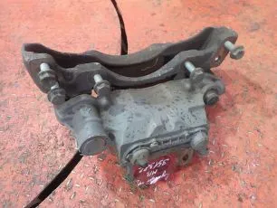 44207183 MERCEDES Суппорт передний левый