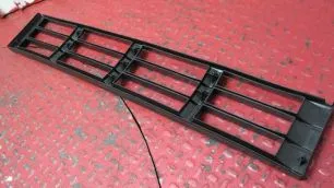 SP40100020 SIMPECO Решетка передняя