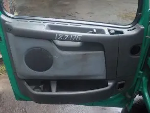 20453756 VOLVO Обшивка двери