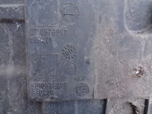 5010578395 RENAULT Крыло переднее левое