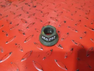 21303956 VOLVO Гайка колесная