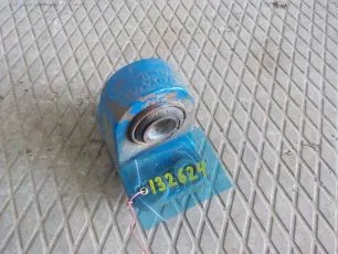 1076651 VOLVO Кронштейн стойки стабилизатора