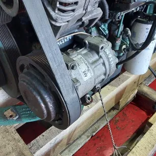 20587125 VOLVO Компрессор кондиционера
