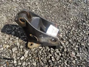 5010052373 RENAULT Кронштейн торсиона
