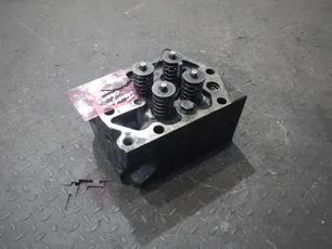 51031006053 MAN Головка блока