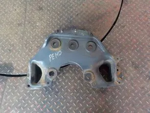 5010600237 RENAULT Кронштейн гидроусилителя