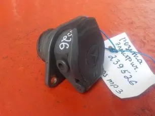305458228 MERCEDES Розетка электрическая