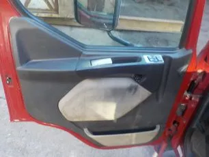 5010609247 RENAULT Обшивка двери