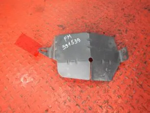 21634766 VOLVO Защита бака AdBlue