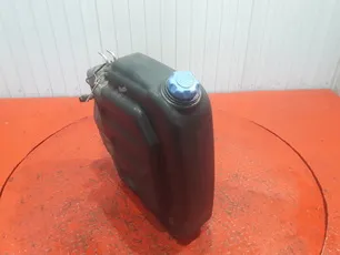 21134658 VOLVO Бак мочевины