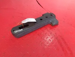 9604912015 MERCEDES Кронштейн глушителя