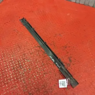20715369 VOLVO Кронштейн радиатора