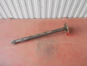 1524628 VOLVO Полуось правая