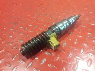 21569191 VOLVO Форсунка топливная