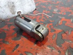 1645642 DAF Толкатель