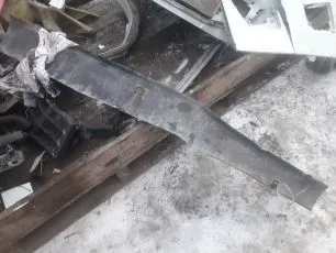 20398709 VOLVO Бампер передний центральная часть