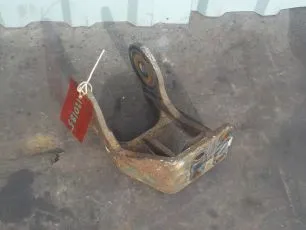9408912820 MERCEDES Кронштейн кабины передний