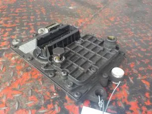 64463640 MERCEDES Блок управления двигателем