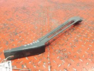 9605206851 MERCEDES Кронштейн воздушного фильтра