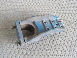 3197958 VOLVO Кронштейн стабилизатора