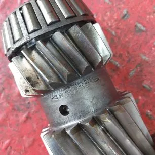 1327303034 ZF Промежуточный вал КПП