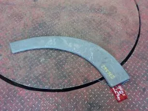 9436600301 MERCEDES Корпус подножки верхний левый