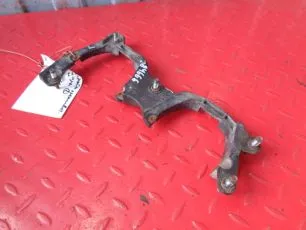 504173477 IVECO Кронштейн противотуманной фары левый