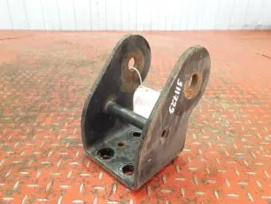 9418901783 MERCEDES Кронштейн кабины задний